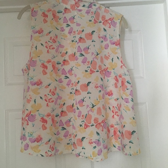 Vintage Victoria Secret shirt - Picture 3 of 5